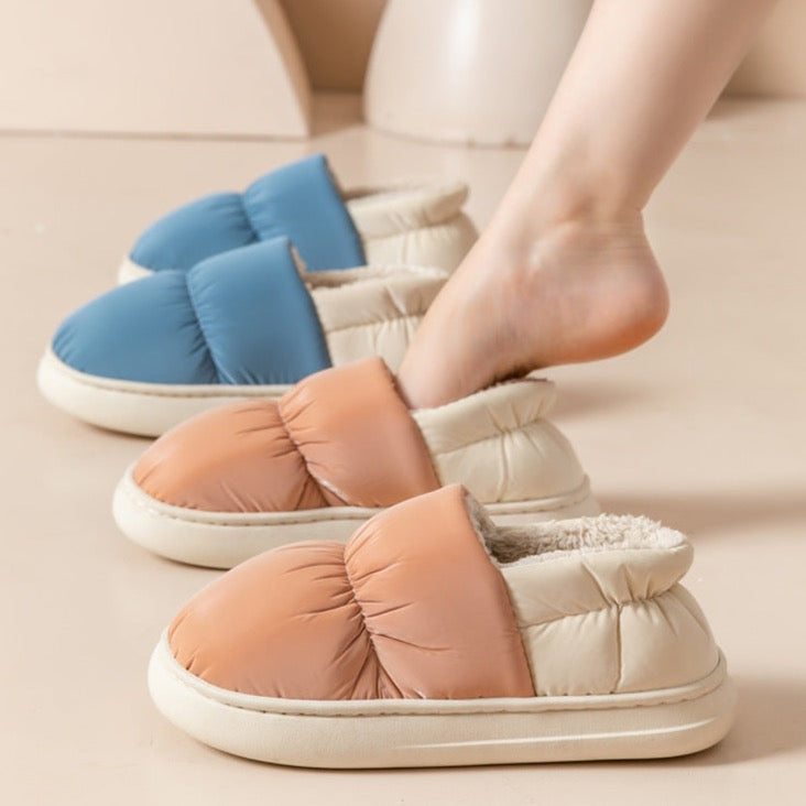 FuzzyVersatile Slippers